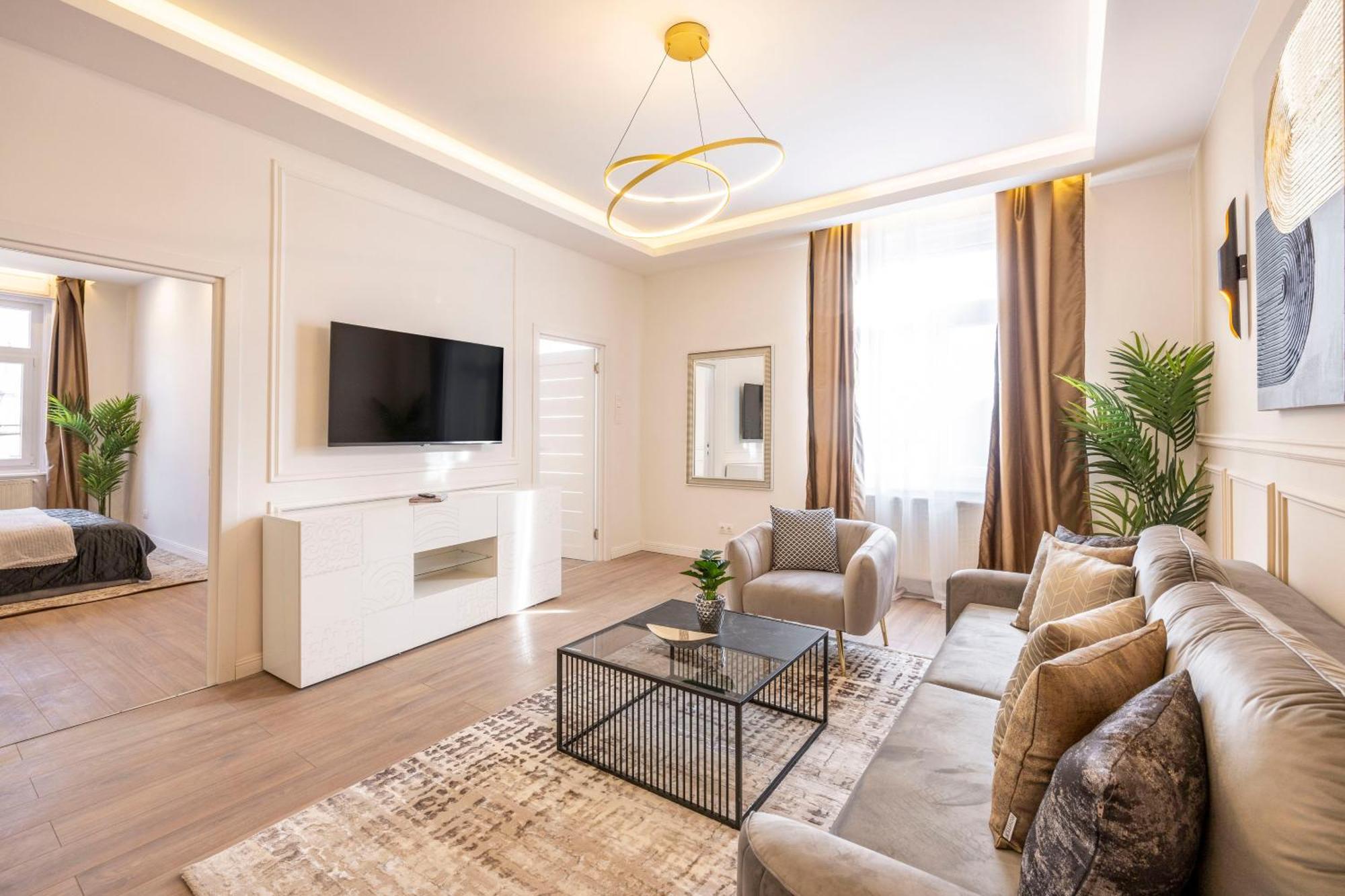 Luxury & Classy Central Apartment With 3Bedrm, 2Bathrm Budapeszt Zewnętrze zdjęcie