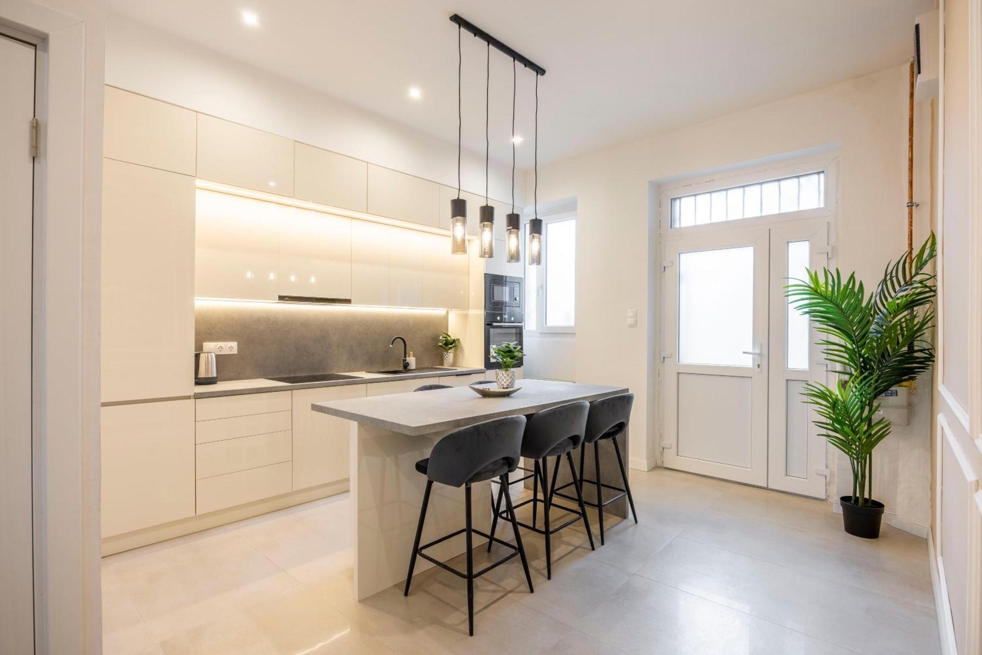 Luxury & Classy Central Apartment With 3Bedrm, 2Bathrm Budapeszt Zewnętrze zdjęcie