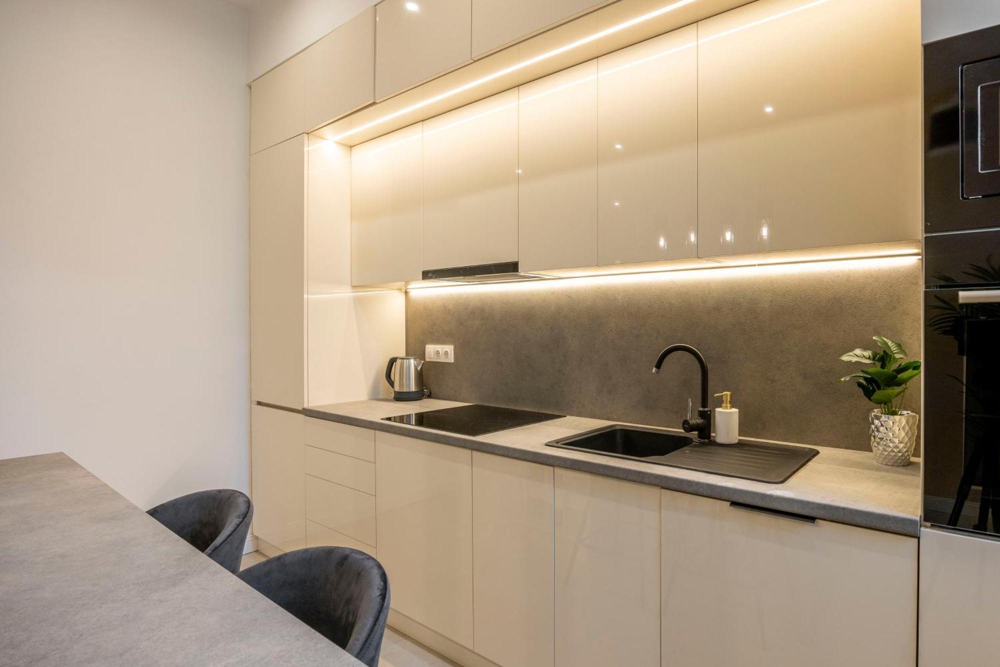 Luxury & Classy Central Apartment With 3Bedrm, 2Bathrm Budapeszt Zewnętrze zdjęcie